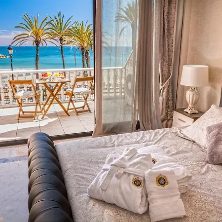 アパートホテル Banus Beach 4*